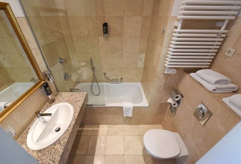 اتاق سوپریور, Leonardo Hotel Berlin Ku Damm