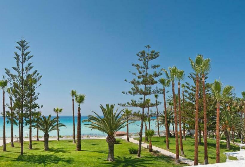Бунгало Стандарт Вид на Море, Nissi Beach Resort