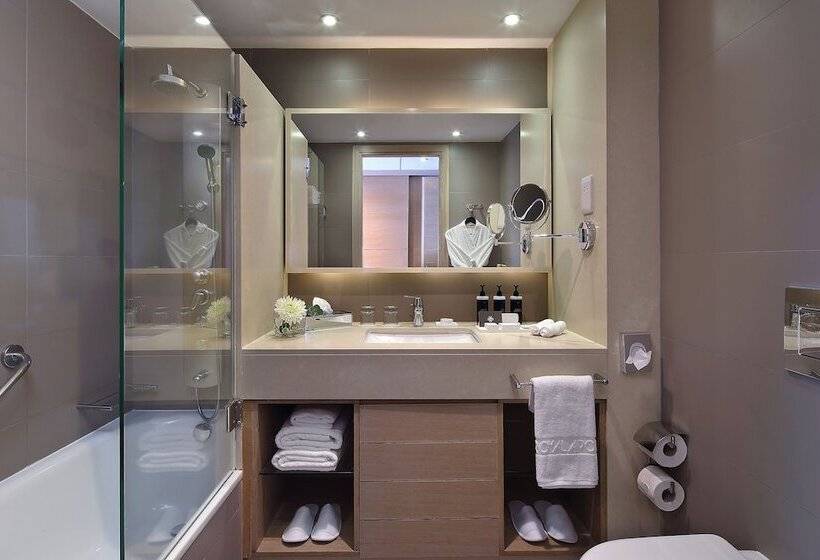 家庭间, Royal Apollonia By Louis Hotels