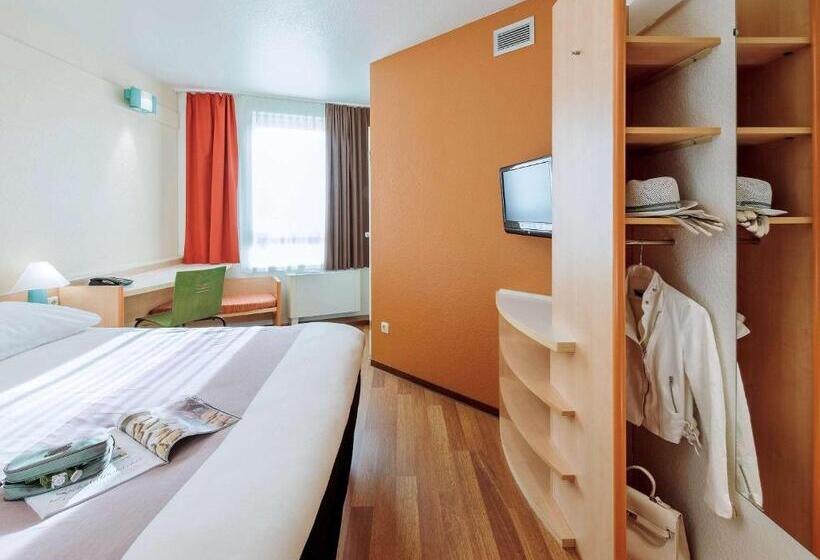 Номер Стандарт, B&b Hotel Essen Hbf