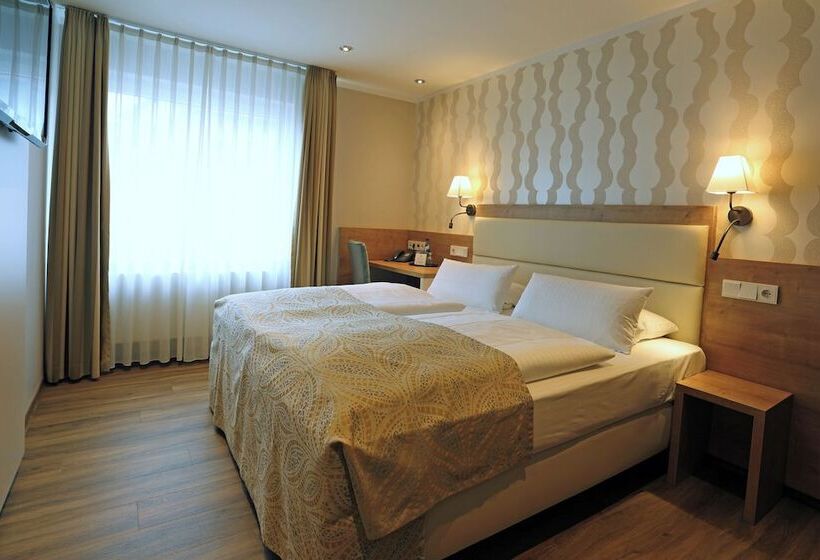 Номер Стандарт, Marburger Hof