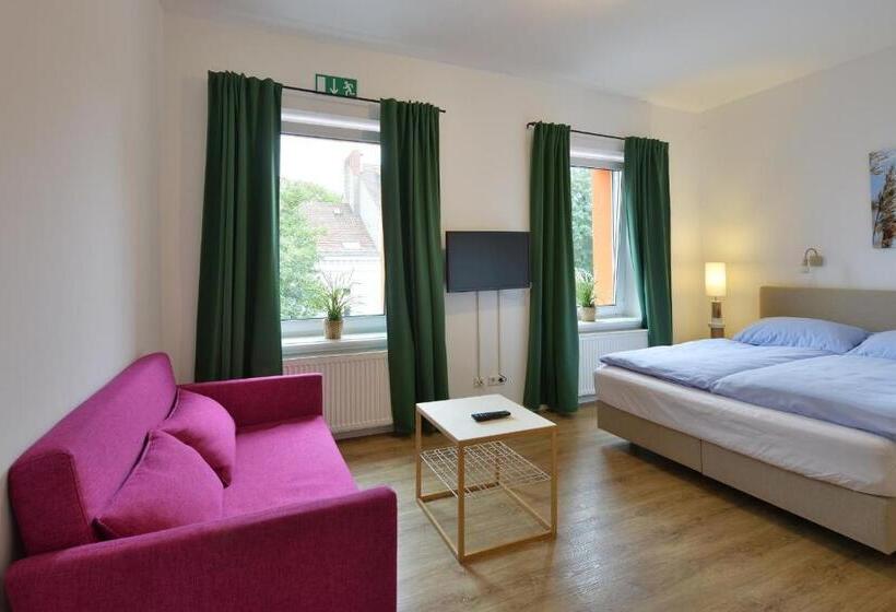 استودیوی استاندارد, Townside Hostel Bremen