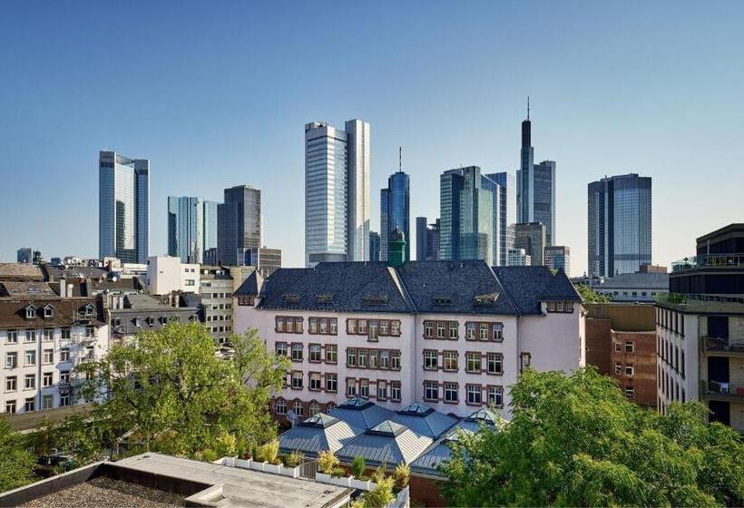 اتاق لوکس با تخت بزرگ, Le Méridien Frankfurt