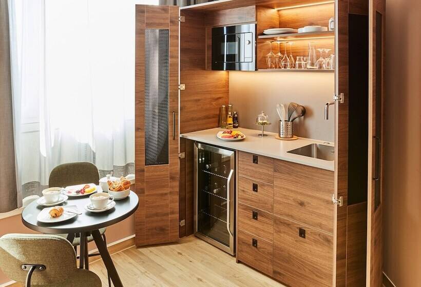 اتاق لوکس, Pullman Stuttgart Fontana