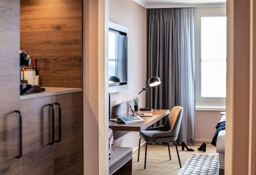 اتاق لوکس, Pullman Stuttgart Fontana