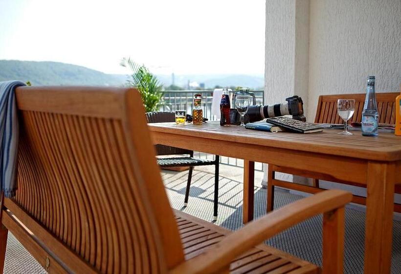 Quarto Familiar, Rheinhotel Vier Jahreszeiten Bad Breisig
