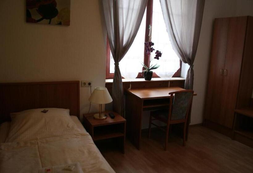 Номер Стандарт Индивидуальный, Landgasthof Hotel Rebe Alzey