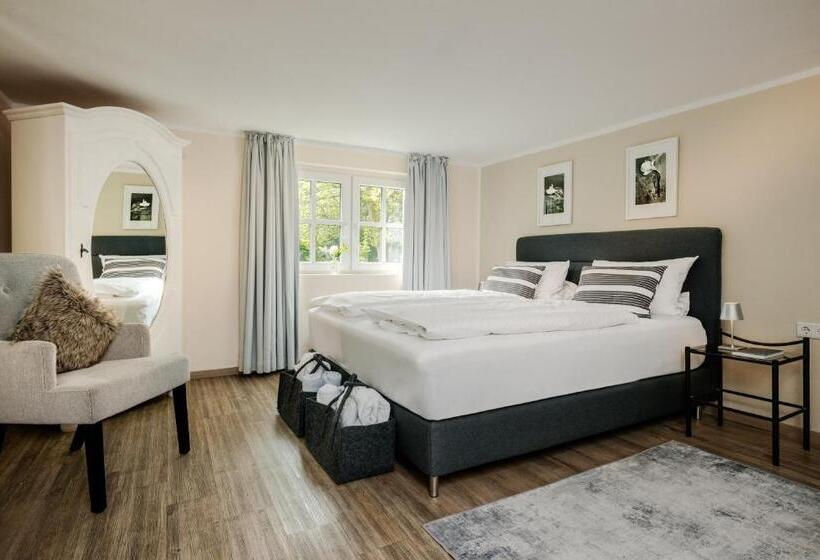 Люкс с Террасой, Romantik Hotel Neuhaus