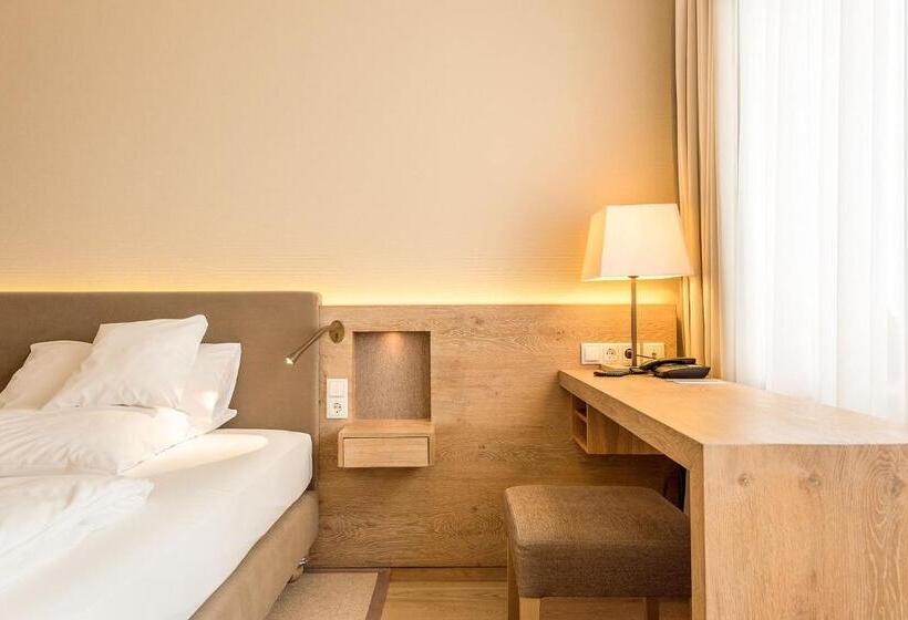 اتاق راحتی یک تخته, Bauer Hotel Und Restaurant