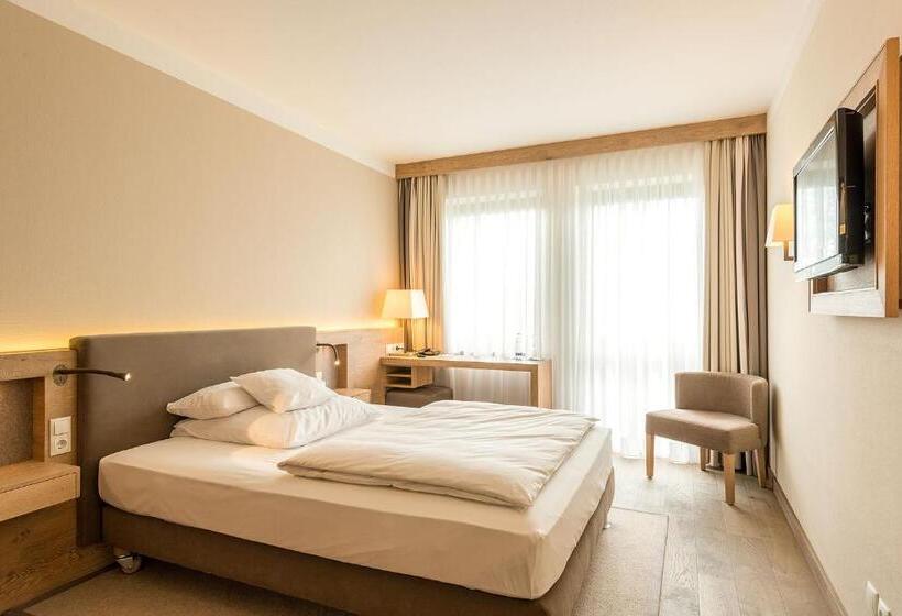 اتاق راحتی یک تخته, Bauer Hotel Und Restaurant