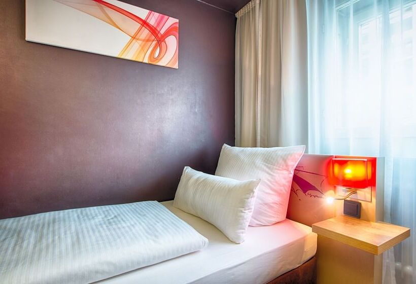 اتاق راحتی یک تخته, Leonardo Boutique Hotel Munich