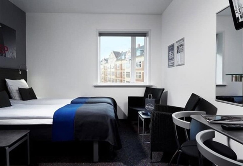 Номер Стандарт, Cabinn Esbjerg