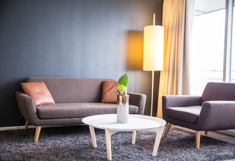 Люкс, Comwell Hvide Hus Aalborg