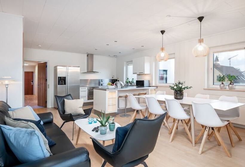 Апартаменты 1 Спальня, Frederikshavn