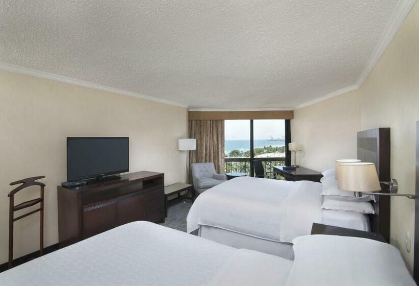 带海景的俱乐部房间, Sheraton Santo Domingo