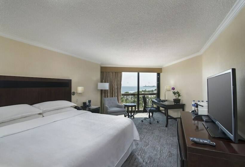 带海景的俱乐部房间, Sheraton Santo Domingo