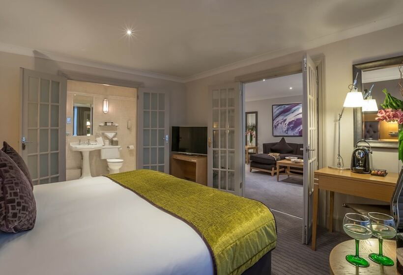سوییت جونیور, Clayton Hotel Burlington Road