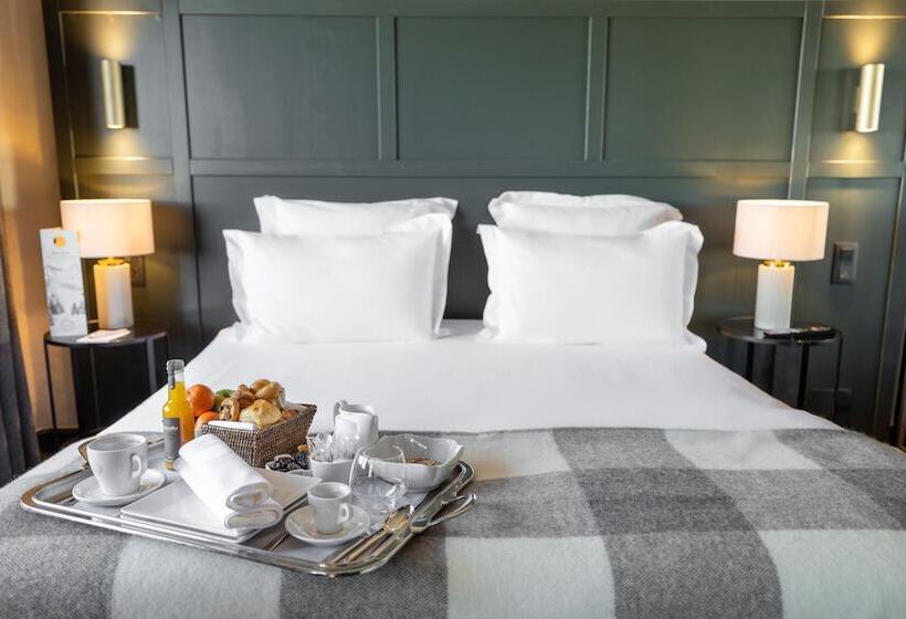 اتاق راحتی, Grand Hôtel Courchevel 1850