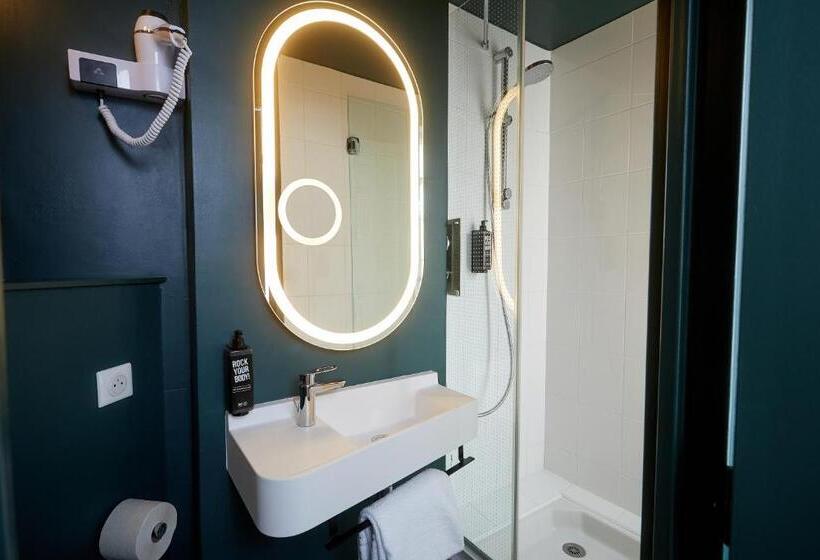 Номер Стандарт, Ibis Auxerre Centre