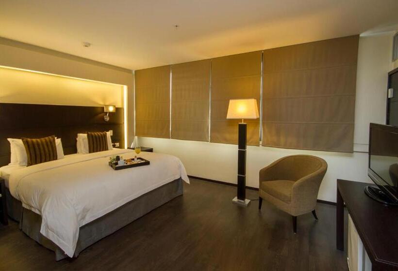 디럭스 스위트 킹 침대, Unipark By Oro Verde Hotels