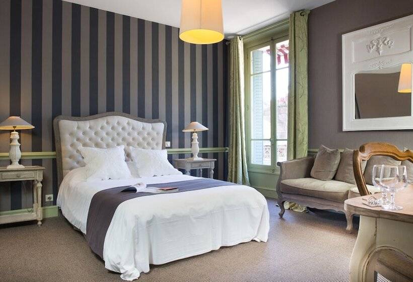 Номер Deluxe, Hôtel Helvie