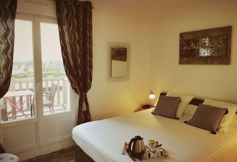Четырехместный Номер Стандарт, Les Terrasses De Saumur   Hôtel & Appartements   Restaurant & Spa