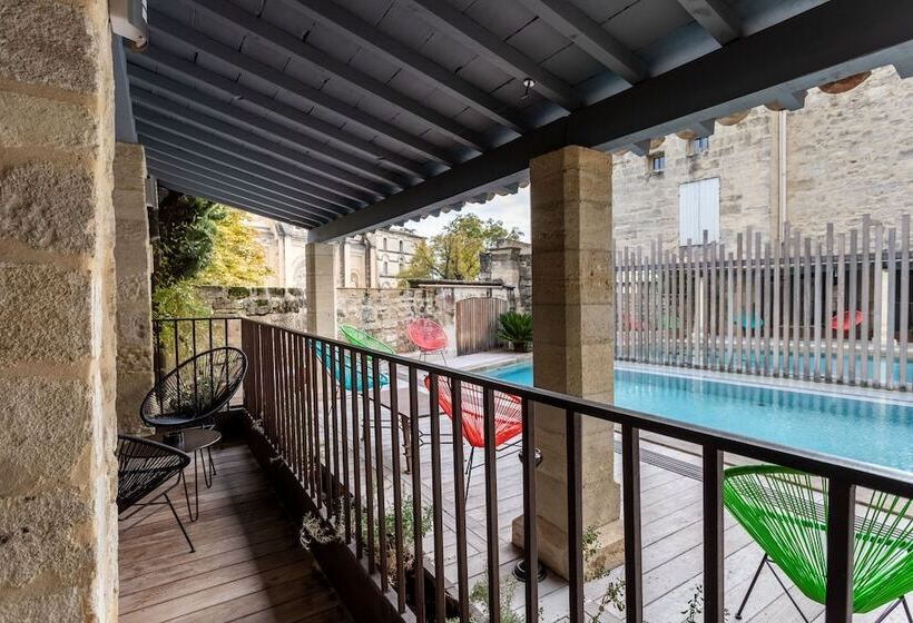 سوییت خانوادگی, Boutique Hôtel Entraigues