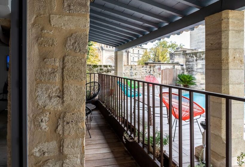 سوییت خانوادگی, Boutique Hôtel Entraigues
