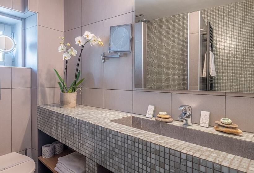 اتاق راحتی, Boutique Hôtel Entraigues