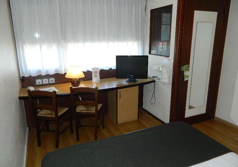 اتاق استاندارد, Campanile Epernay   Dizy 51530