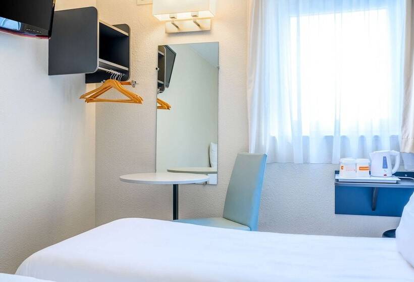 Номер Стандарт, Comfort Hotel Paris Porte D Ivry