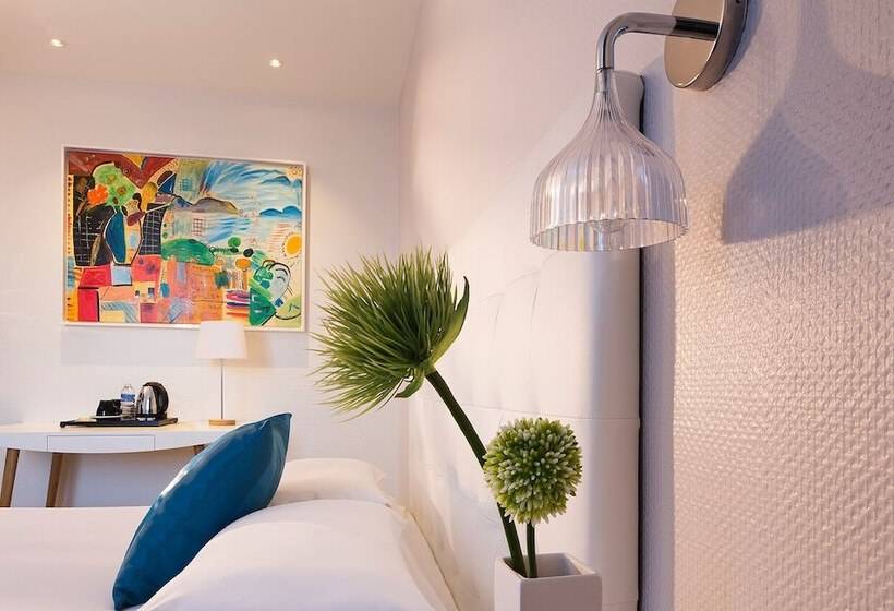 اتاق استاندارد, Escale Oceania Lorient