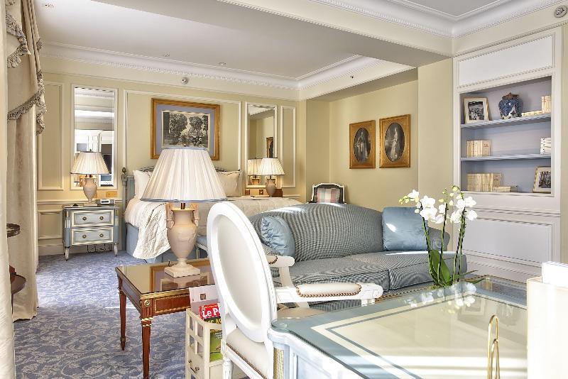 اتاق پرمیوم, Four Seasons Hotel George V Paris