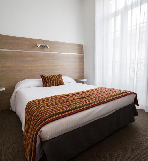 اتاق استاندارد, Hôtel De L Europe Grenoble Hyper Centre