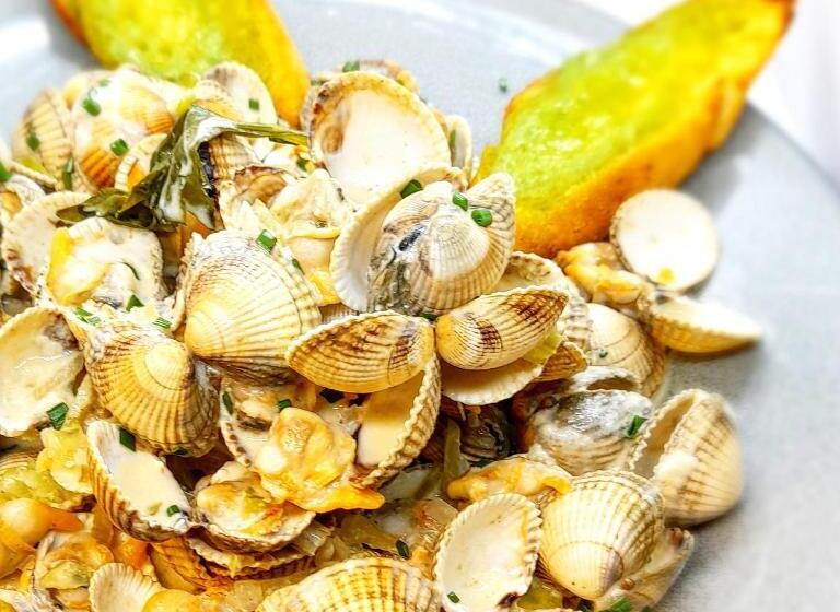 اتاق استاندارد, Hôtel Restaurant La Mascotte