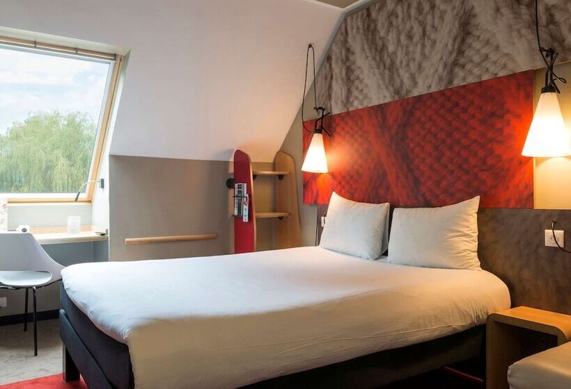 Номер Стандарт, Ibis Senlis