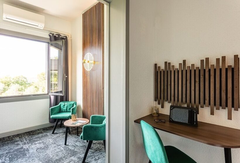 اتاق راحتی, Relais Amadourien