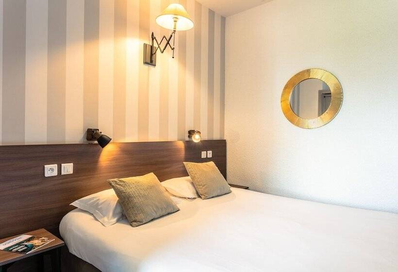 اتاق استاندارد سه نفره, Relais Amadourien