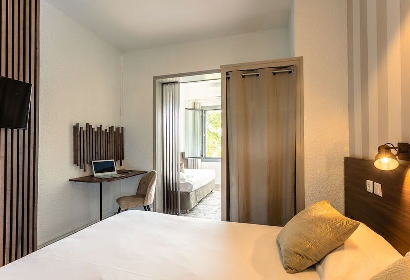 اتاق استاندارد سه نفره, Relais Amadourien