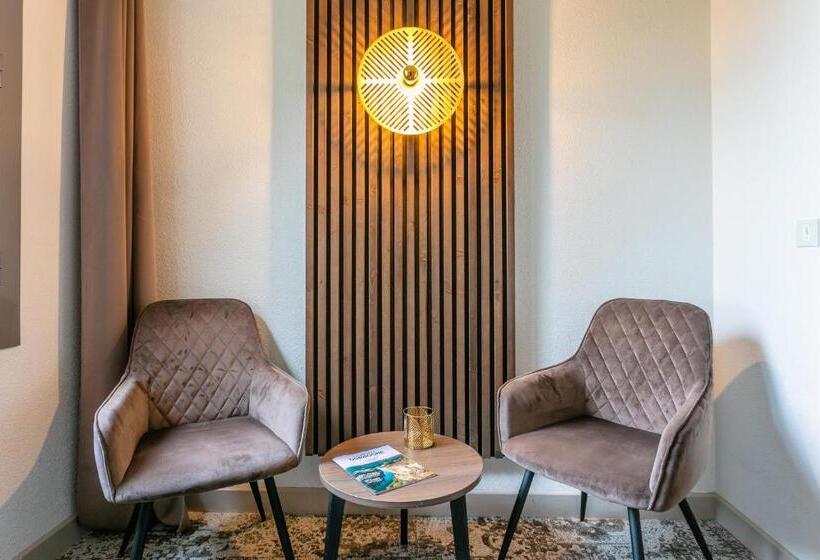 اتاق استاندارد برای معلولان, Relais Amadourien
