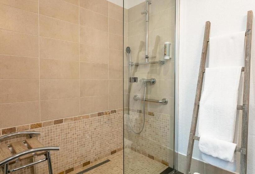 اتاق استاندارد برای معلولان, Relais Amadourien