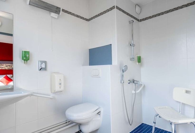 Одноместный Номер Стандарт Адаптированный для Инвалидов, Comfort Hotel Clermont Saint Jacques