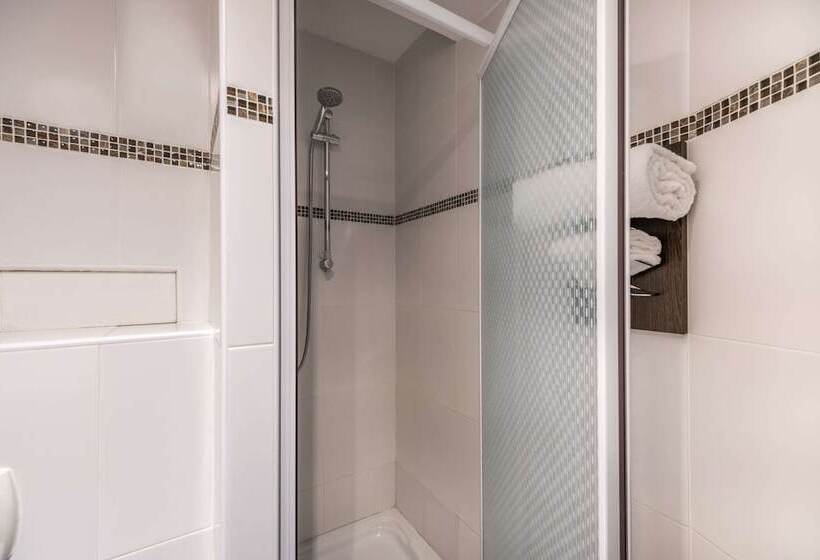 Номер Superior, Comfort Hotel Clermont Saint Jacques