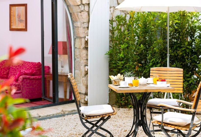 小型套房, Hostellerie Le Baou