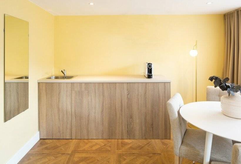 Люкс Повышенной Комфортности, Hôtel Maison Montgrand Marseille Vieux Port