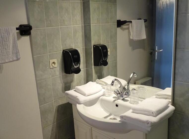 Номер Комфорт, Hôtel Mas De L Espaïre