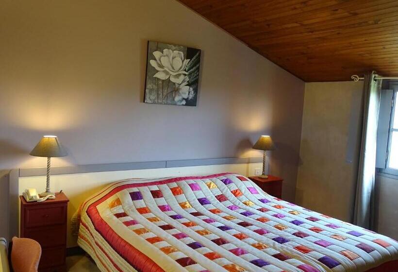 Номер Комфорт, Hôtel Mas De L Espaïre