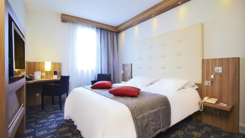 Номер Стандарт, Kyriad Hotel Tours Centre