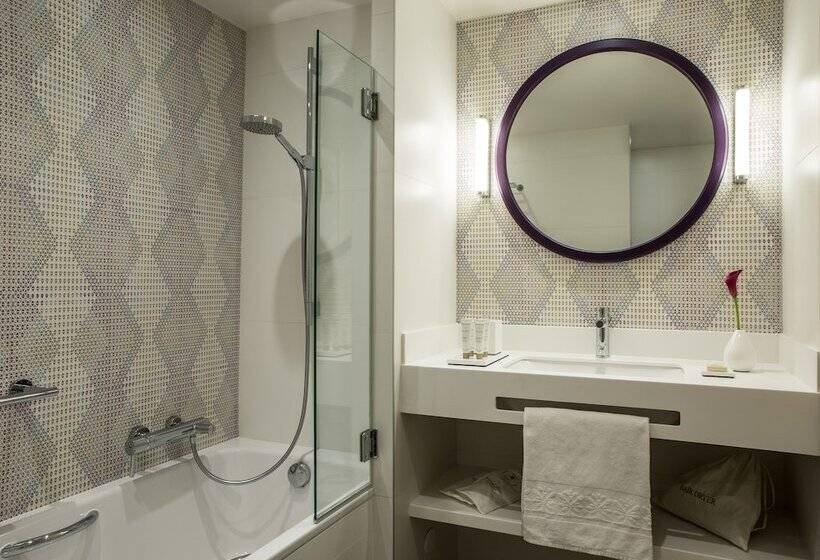 اتاق لوکس با تراس, Hôtel Parc Saint Séverin   Esprit De France