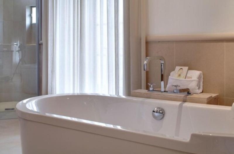 Номер Deluxe, Hôtel De Pavie